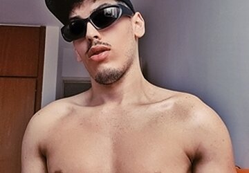 Alexx Melloo